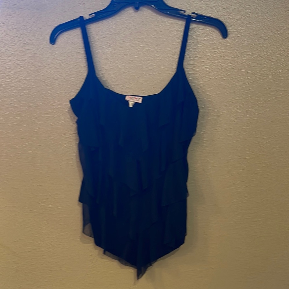 Black dressy tank/ juniors Large